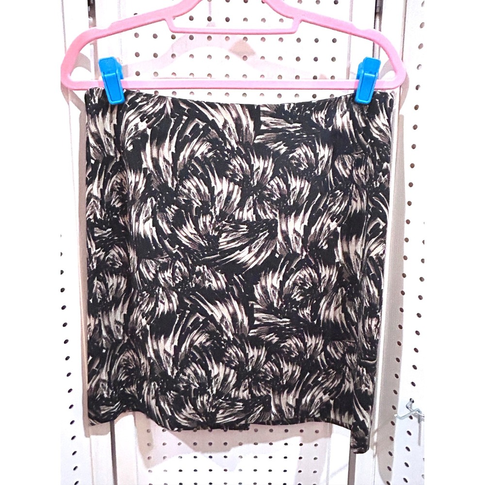 Alfani Black White Abstract Print Pencil Skirt Size‎ 8 Zipper Back Career
